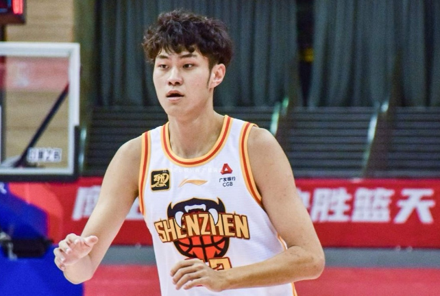 APP下载-深圳男篮官方辟谣：欠薪28月资金链断裂+球员转会不实 将法律维权