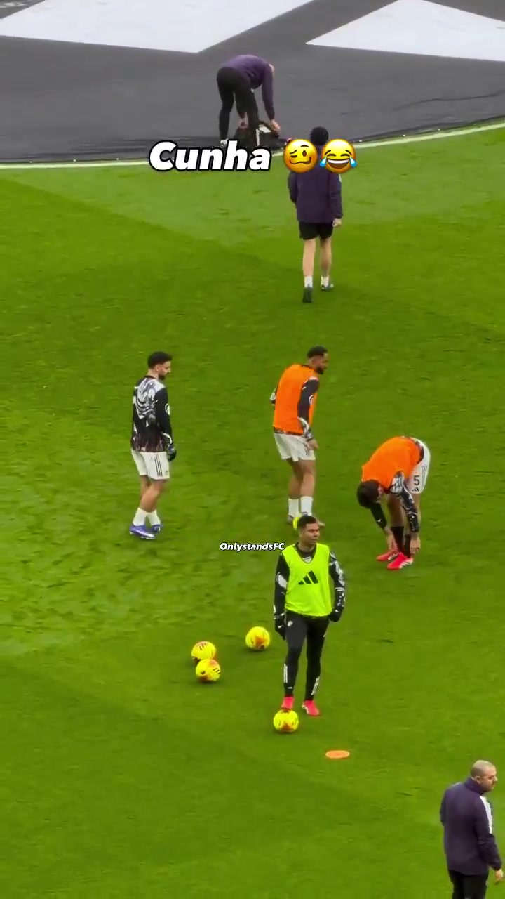 Baccara Gaming-巴西基因觉醒！库尼亚赛前热身展示安东尼“圆规”转圈，看呆B费