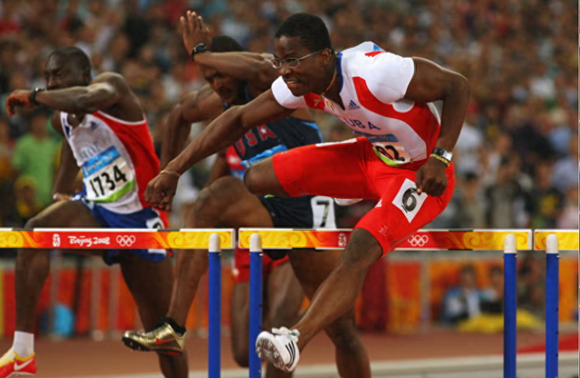 百家乐官方网站-刘翔劲敌罗伯斯近况！标准爱国青年 定居哈瓦那当主播经营农场酒吧|古巴|伊朗女足|移民|收入|体坛_新浪体育_新浪新闻