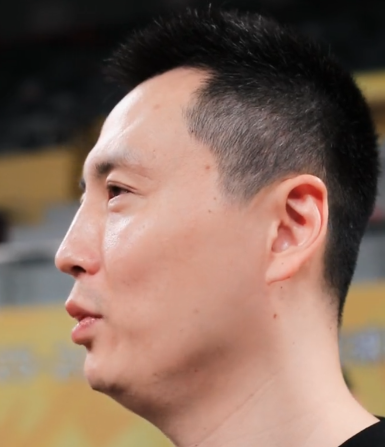 百家乐官方网站-卢伟展望总决赛G4！全力以赴寄语健康，全队无兴奋，肯定弗格表现